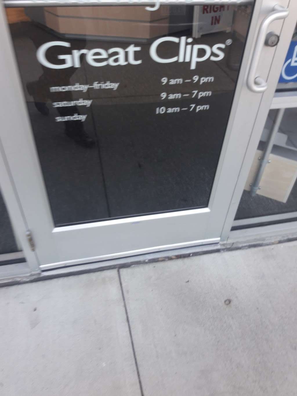 Great Clips | 5225 Belt Line Rd Ste 206, Dallas, TX 75254, USA | Phone: (972) 788-2197