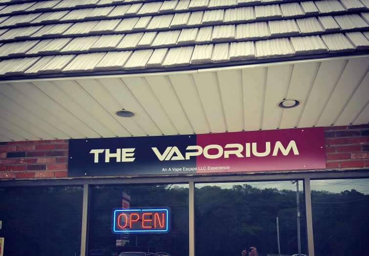 The Vaporium Rhode Island | 151 Douglas Pike #6, Smithfield, RI 02917, USA | Phone: (401) 588-9688