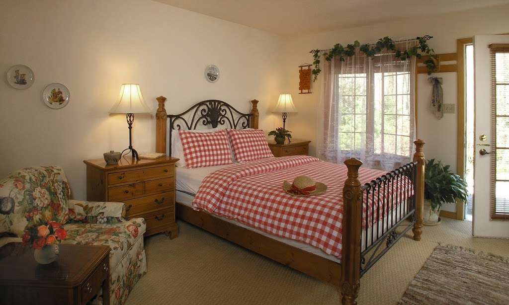 Swiss Woods Bed and Breakfast | 500 Blantz Rd, Lititz, PA 17543, USA | Phone: (717) 627-3358