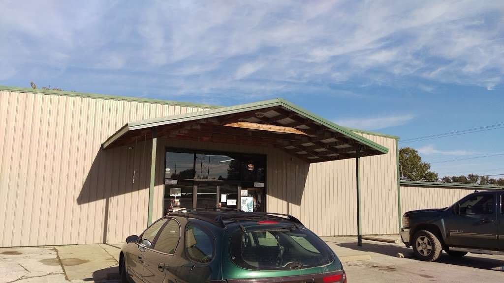C & C Farm And Home | 1415 N Washington St, Clinton, MO 64735, USA | Phone: (660) 885-6164