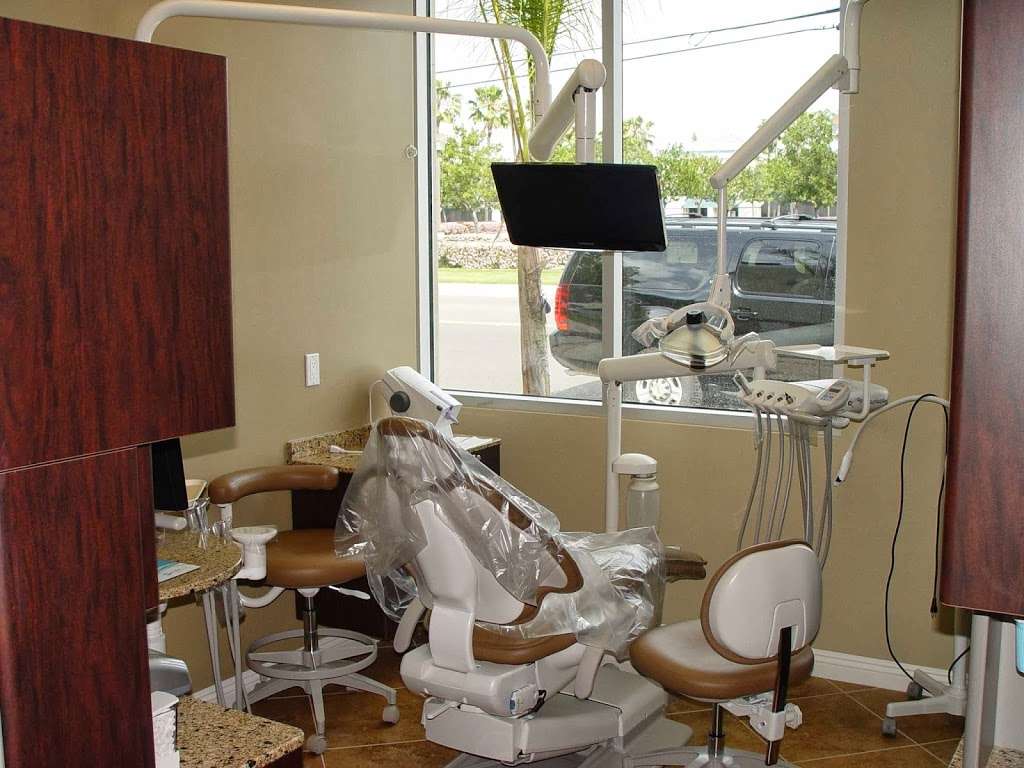 Capstone Dental Care | 4981 Valley View Ave A, Yorba Linda, CA 92886, USA | Phone: (714) 993-3702