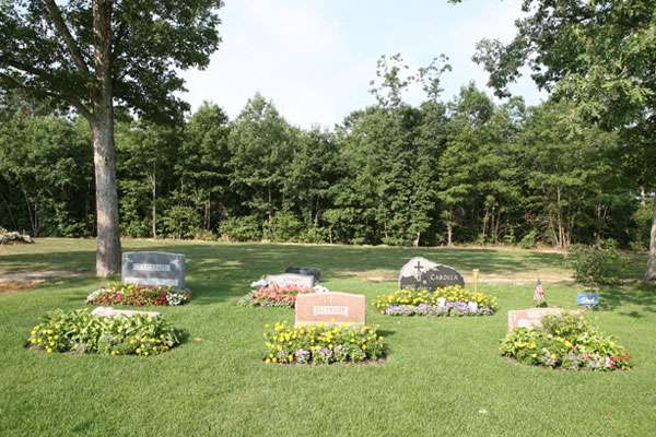 Our Lady of Victories Cemetery | 741 E Walnut Rd, Vineland, NJ 08360, USA | Phone: (856) 691-1290