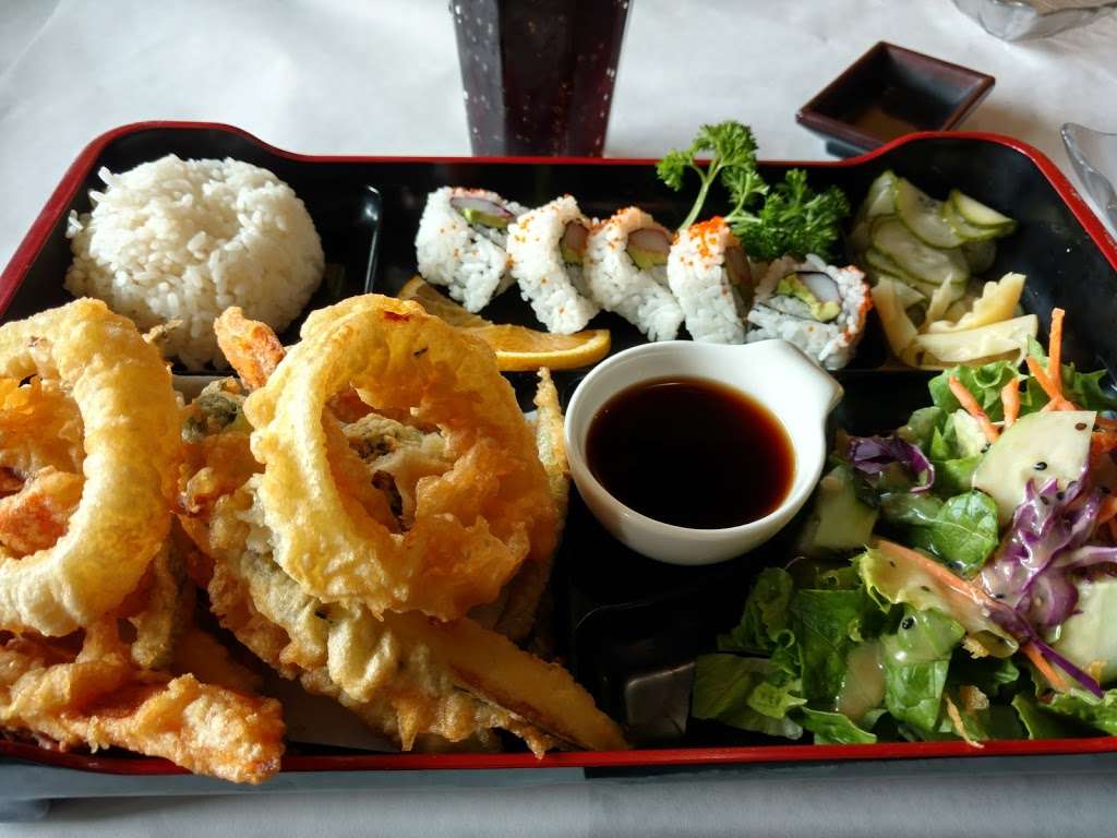 Sushi San | 6231 Graham Hill Rd, Felton, CA 95018, USA | Phone: (831) 508-5070