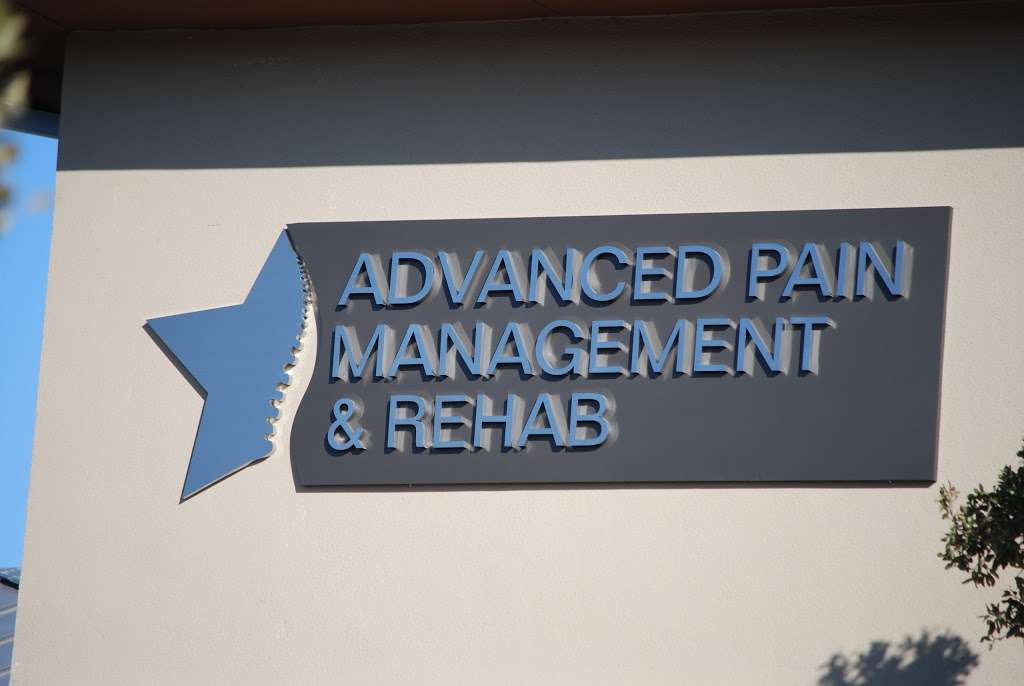 Advanced Pain Management & Rehab - Stephen W. Dinger, D.O. | 5000 Schertz Pkwy #400, Schertz, TX 78154, USA | Phone: (210) 495-7246