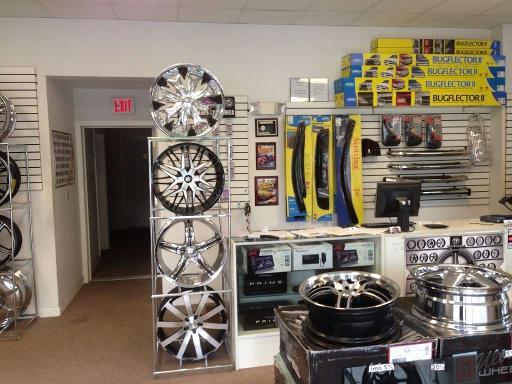 New England Rims & Tires | 484 Bedford St, East Bridgewater, MA 02333, USA | Phone: (508) 378-3269