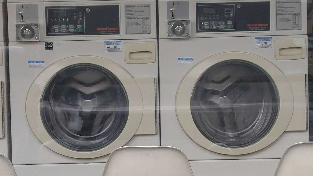 Calumet Laundromat | 7337 Calumet Ave, Hammond, IN 46324 | Phone: (219) 933-0357