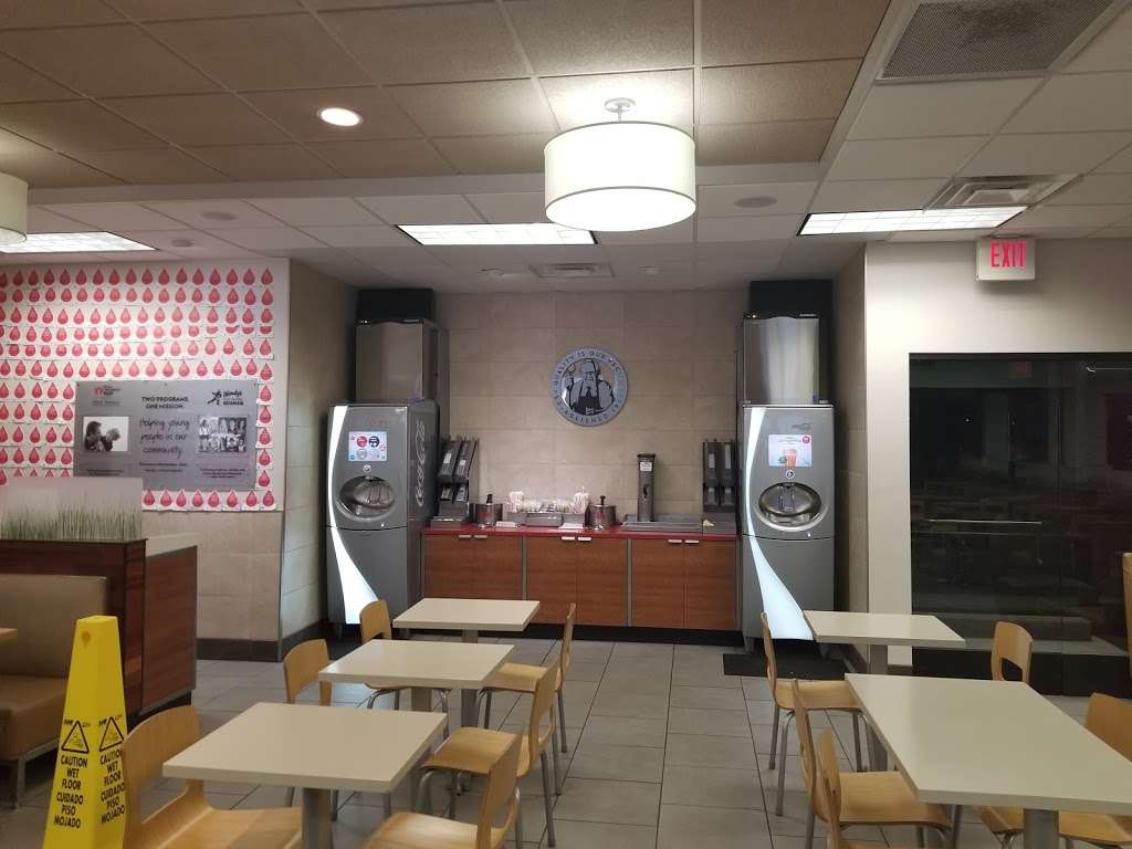 Wendys | 3232 Lavon Dr, Garland, TX 75040, USA | Phone: (972) 805-4463