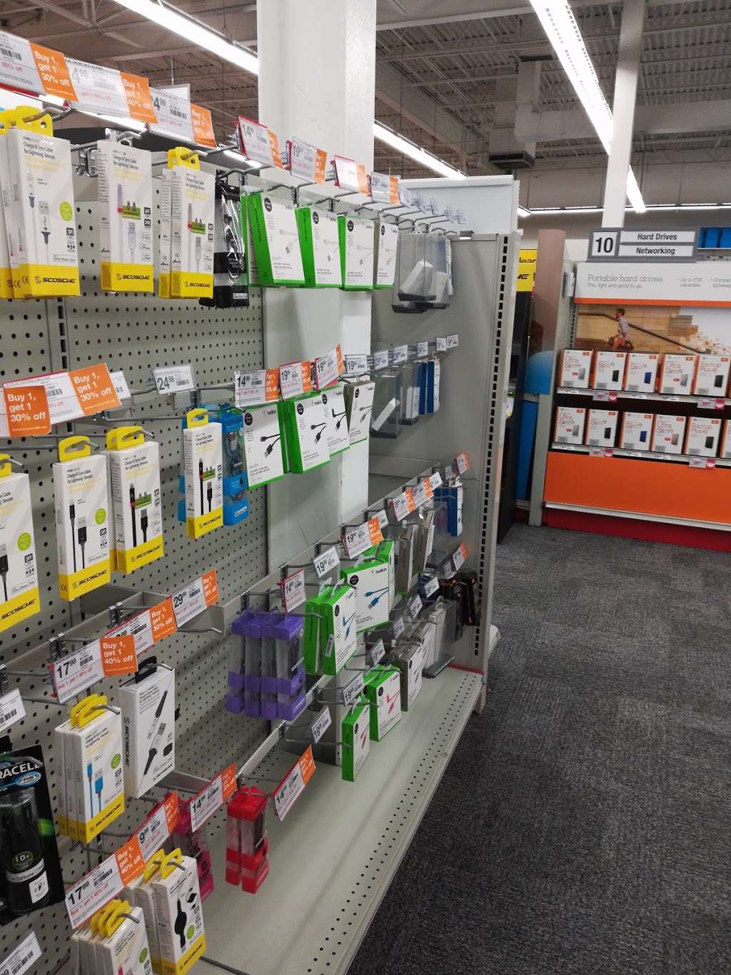 Staples | 444 Broadway, Saugus, MA 01906, USA | Phone: (781) 231-6860