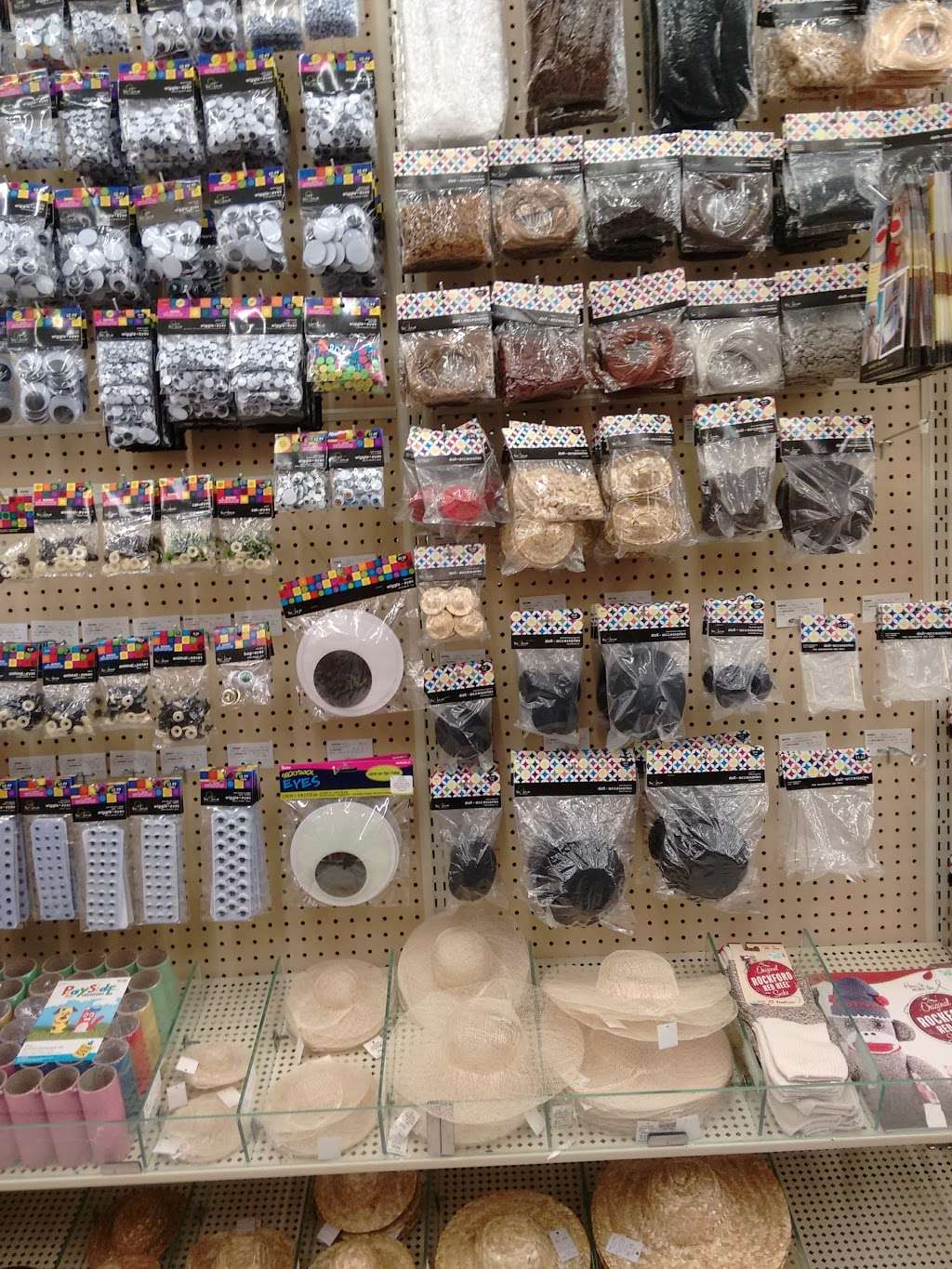 Hobby Lobby | 4887 S Wadsworth Blvd #100, Littleton, CO 80123, USA | Phone: (303) 933-0558