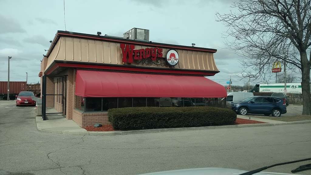 Wendys | 9053 South 13th Street, Oak Creek, WI 53154, USA | Phone: (414) 764-6850