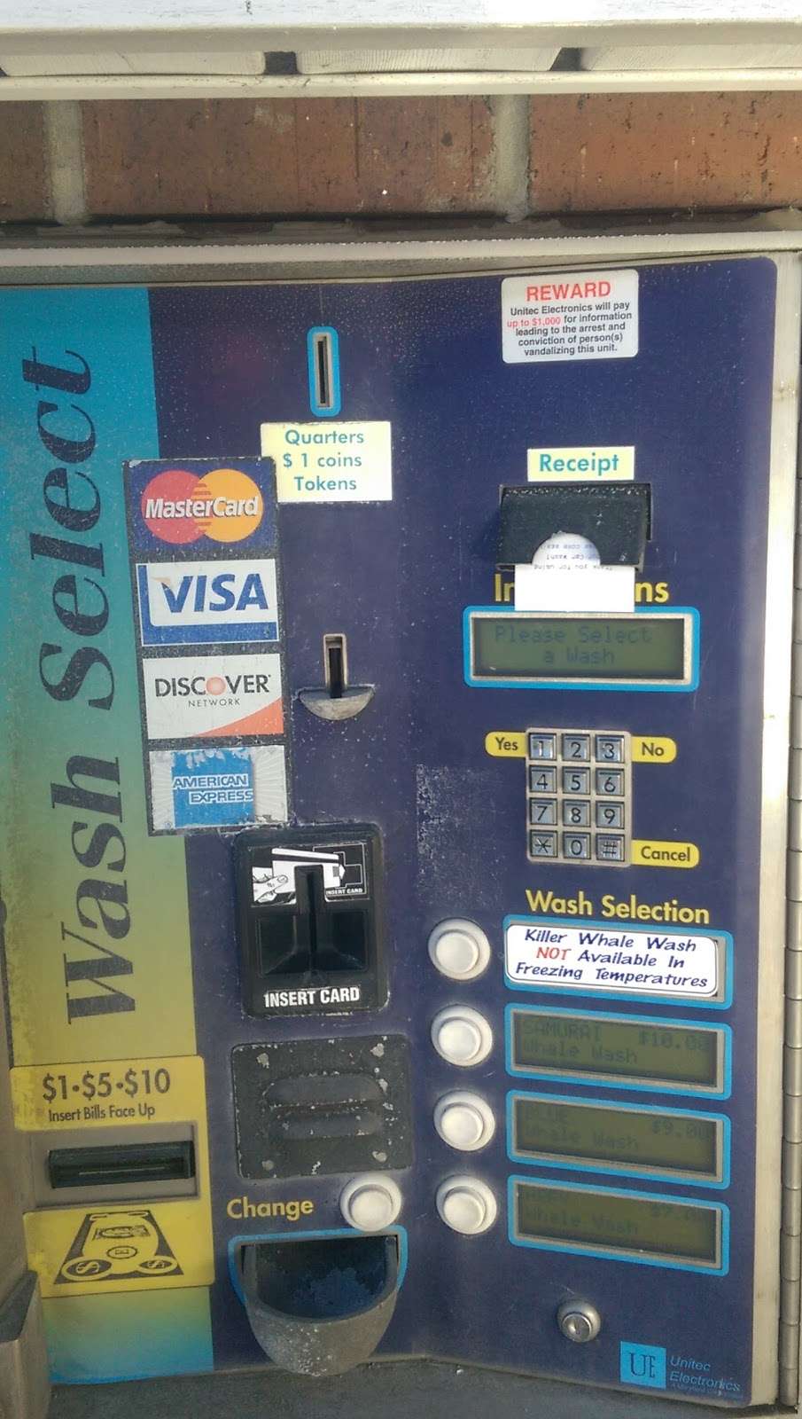 Whale Spout Car Wash | 22203 W 66th St, Shawnee, KS 66226, USA | Phone: (913) 422-4100