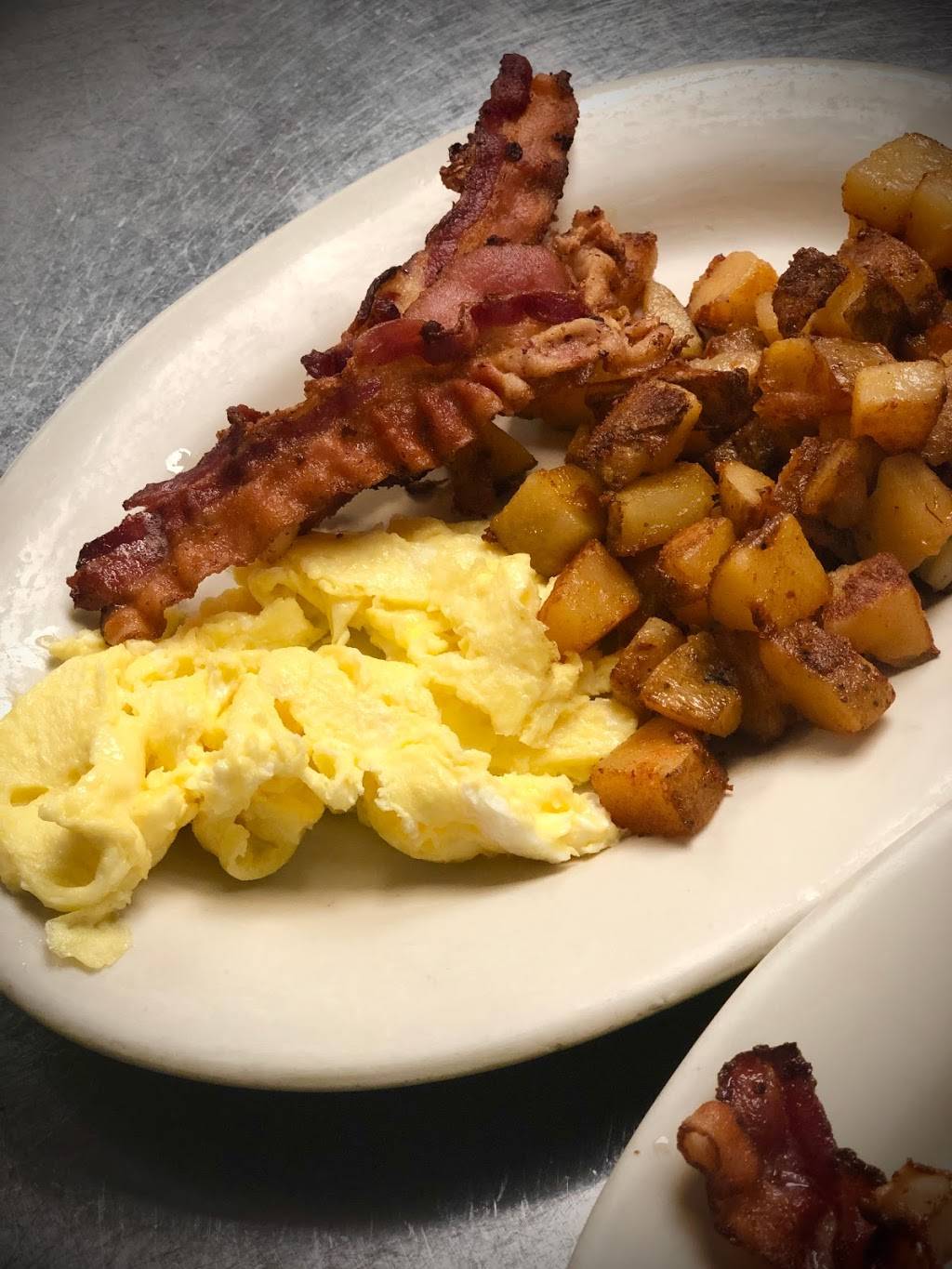 Jakes Diner | 3512 Drawbridge Pkwy, Greensboro, NC 27410, USA | Phone: (336) 285-7920