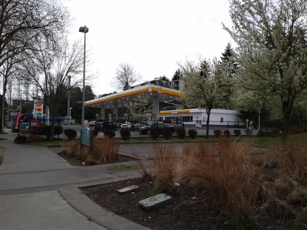 Shell | 12653 Ambaum Blvd SW, Burien, WA 98146, USA | Phone: (206) 241-4691