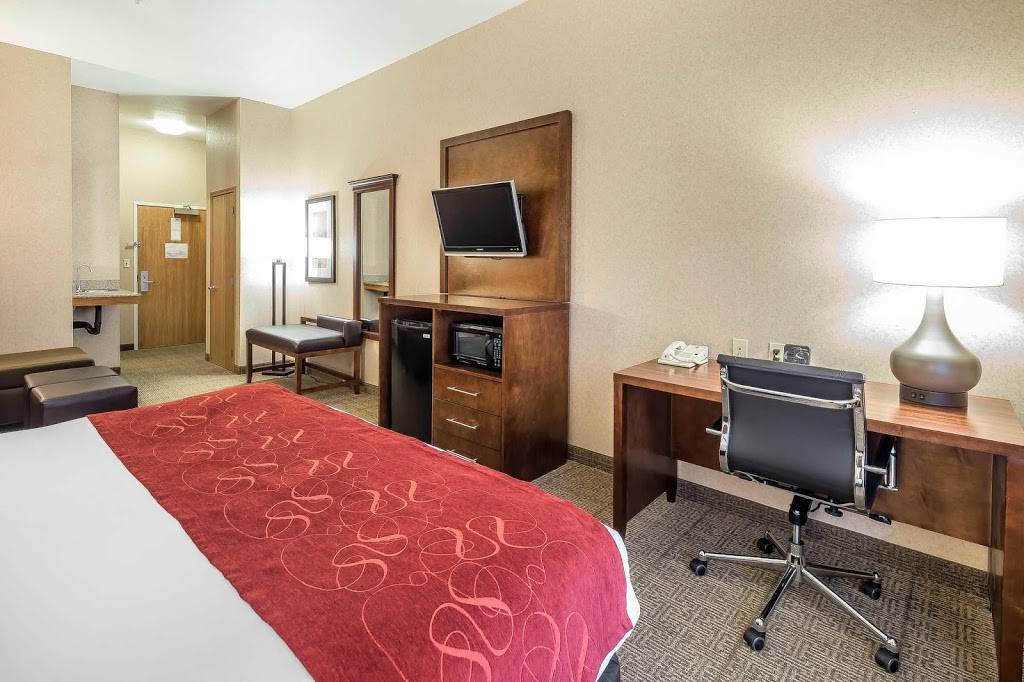 Comfort Suites Anchorage International Airport | 2919 W International Airport Rd, Anchorage, AK 99502 | Phone: (907) 243-8080