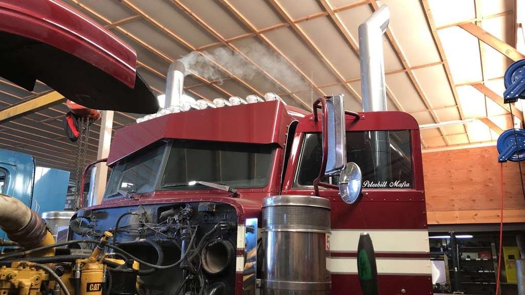 5 Axles Diesel Service | 106 Industrial Dr, Minooka, IL 60447, USA | Phone: (815) 290-5155