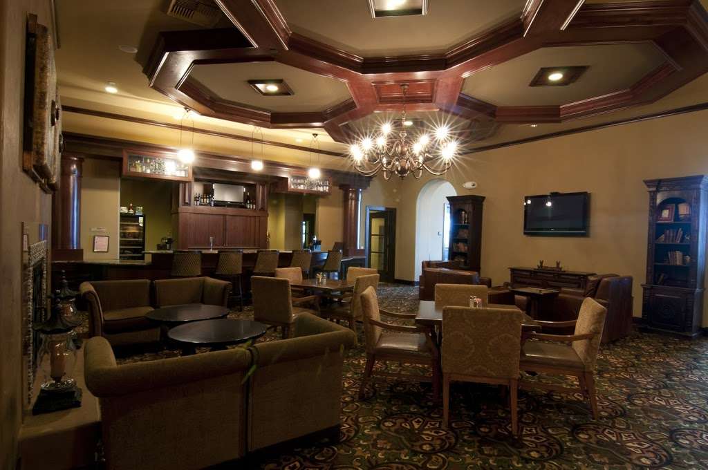 Champions Club at The Retreat | 8007 Soft Winds Dr, Corona, CA 92883, USA | Phone: (951) 277-5378