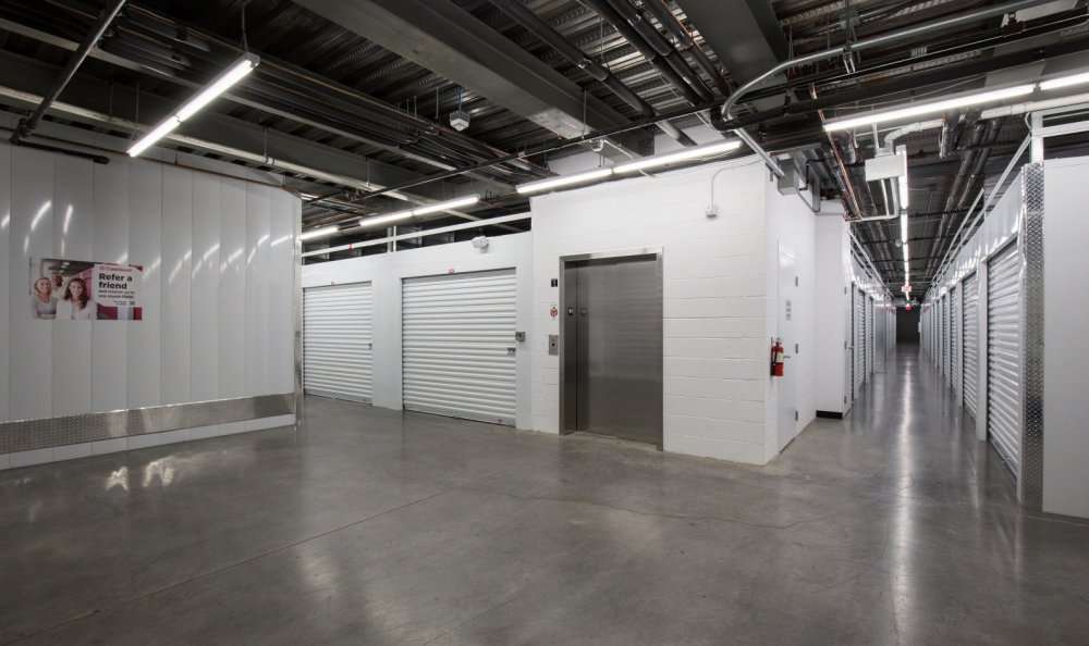 Advantage Storage | 7910 W Beardsley Rd, Glendale, AZ 85308, USA | Phone: (480) 939-3805