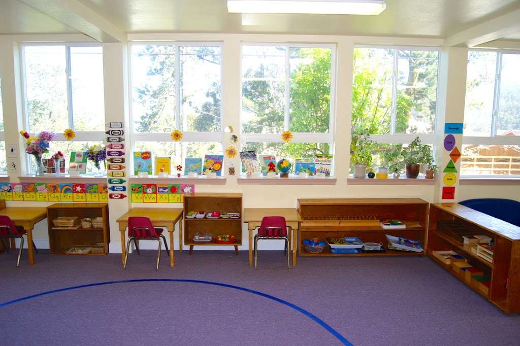 Montessori School of Linda Mar, Inc. | 1666 Higgins Way, Pacifica, CA 94044, USA | Phone: (650) 355-7272