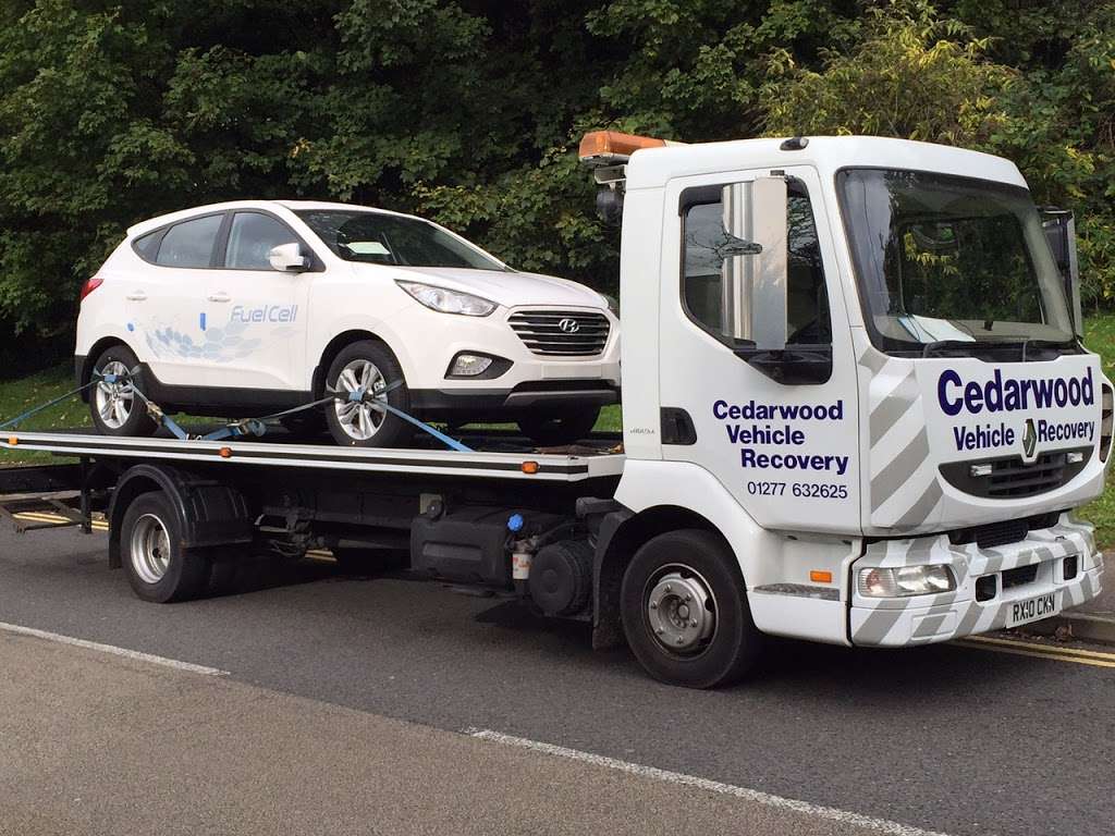 Cedarwood Vehicle Recovery Ltd | Unit L Radford Business Park, Radford Way, Billericay CM12 0BZ, UK | Phone: 01277 632625