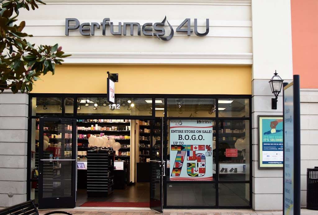 Perfumes 4U | 152 The Arches Cir Suite 1112, Deer Park, NY 11729, USA | Phone: (631) 586-2536