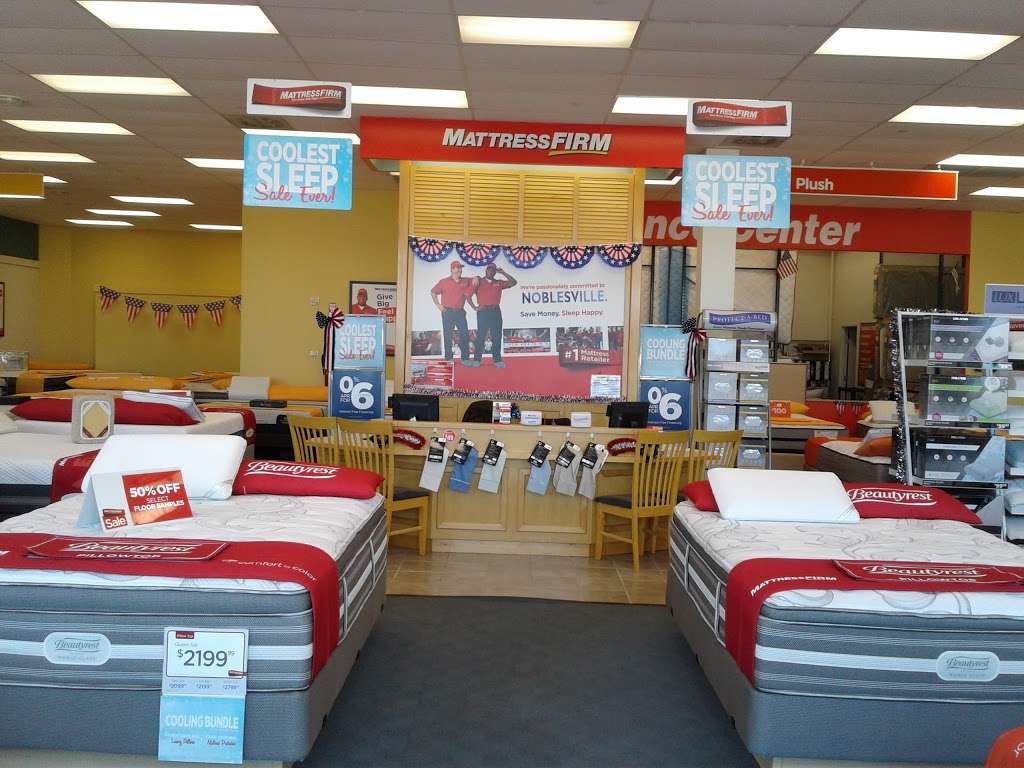 Mattress Firm Clearance | 14191 Town Center Blvd #200, Noblesville, IN 46060 | Phone: (317) 770-8294