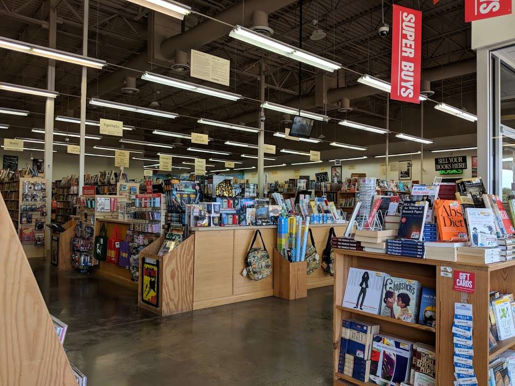 Half Price Books | 3085 N President George Bush Hwy, Garland, TX 75040, USA | Phone: (972) 276-1401