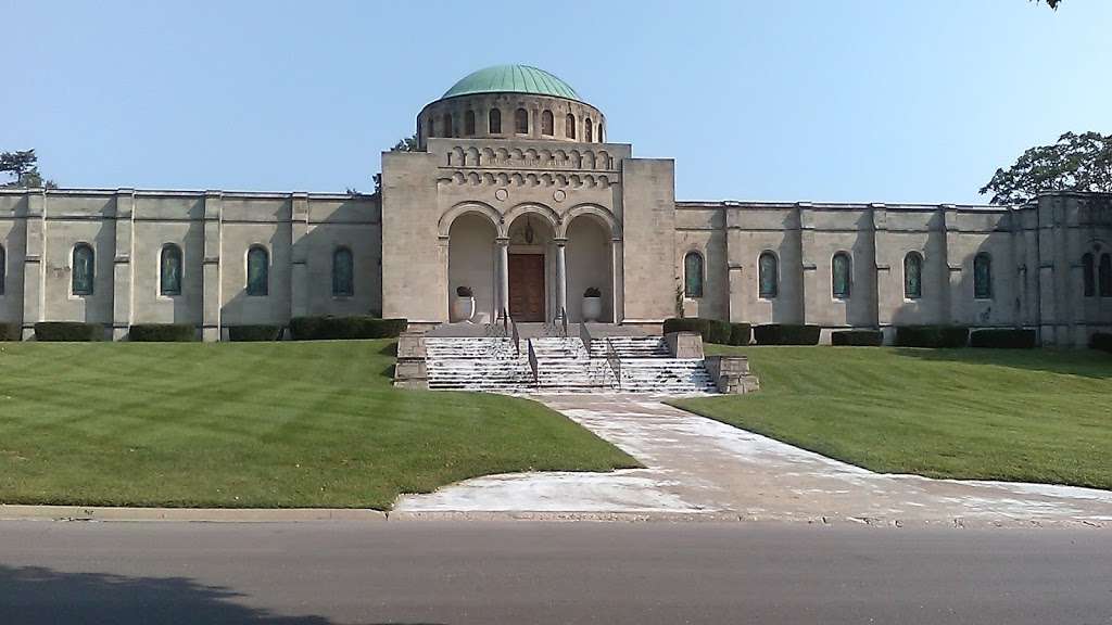 Forest Hill Calvary Cemetery | 6901 Troost Ave, Kansas City, MO 64131 | Phone: (816) 523-2114