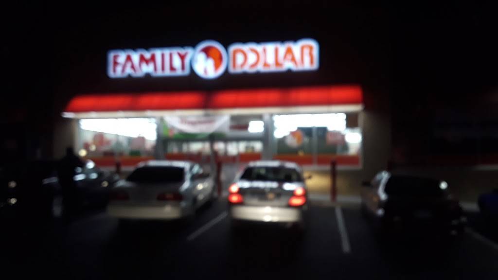 Family Dollar | 3846 S Grand Blvd, St. Louis, MO 63118, USA | Phone: (314) 696-5492