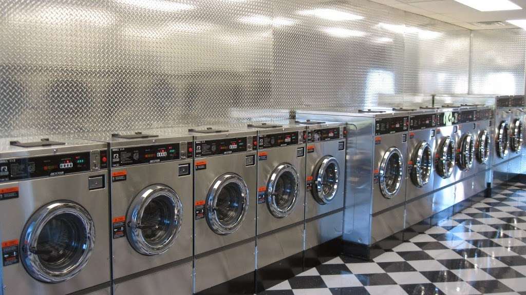 Cheswold Laundromat | 62 Holly Oak Lane #4, Dover, DE 19904, USA | Phone: (302) 747-7234