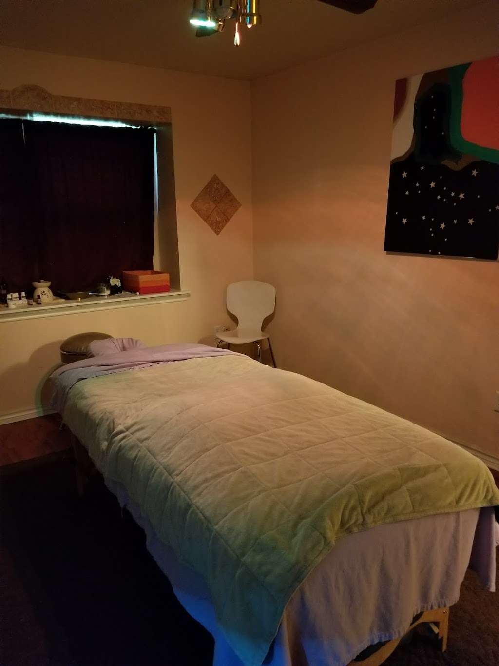 The Healing Tree Wellness Spa & Retreat | 29909 W Hawthorne Dr, Spring, TX 77386, USA | Phone: (281) 292-5125