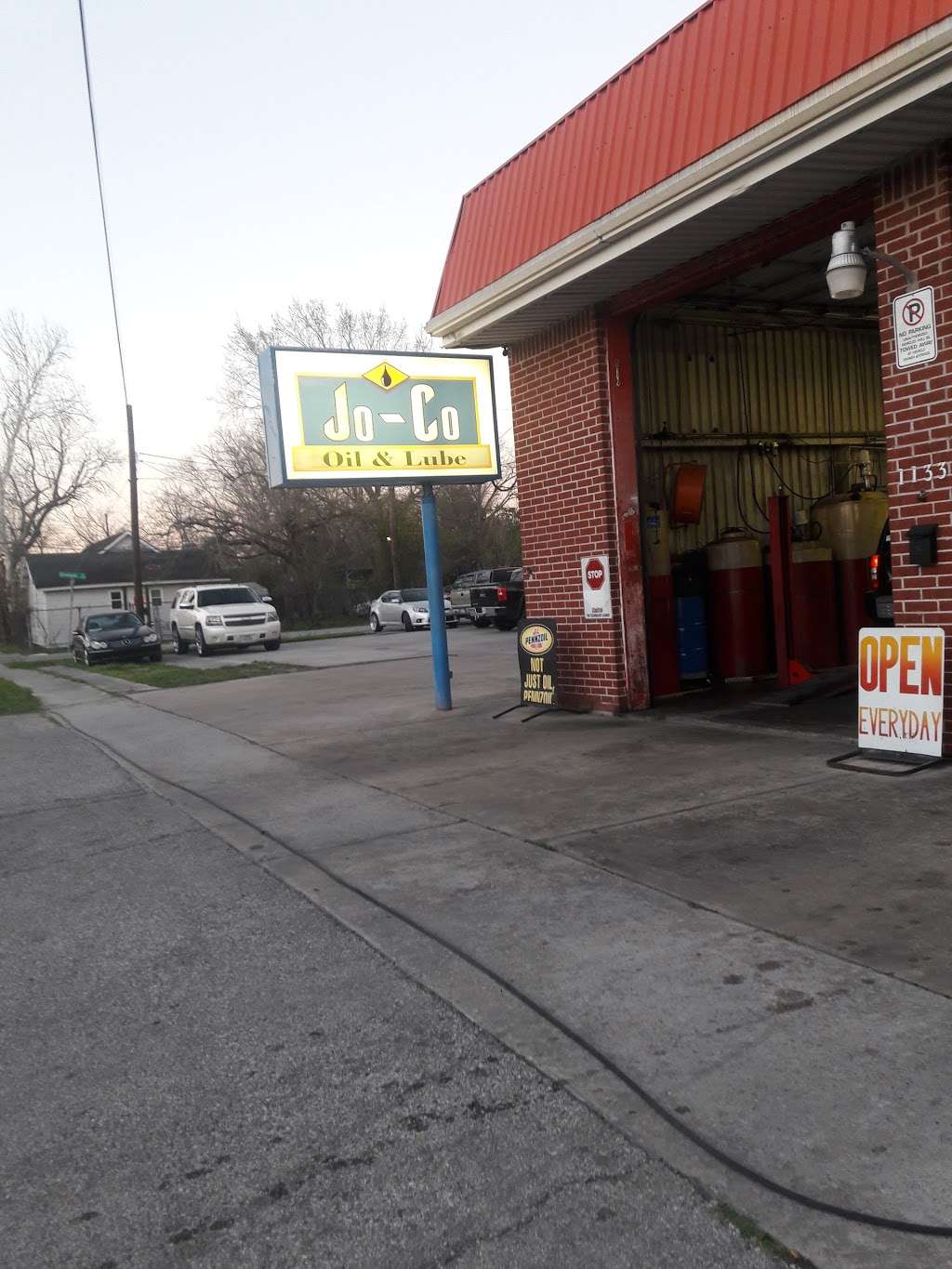 Jo-Co Oil & Lube, LLC | 1133 Lathrop St, Houston, TX 77020, USA | Phone: (713) 675-5196