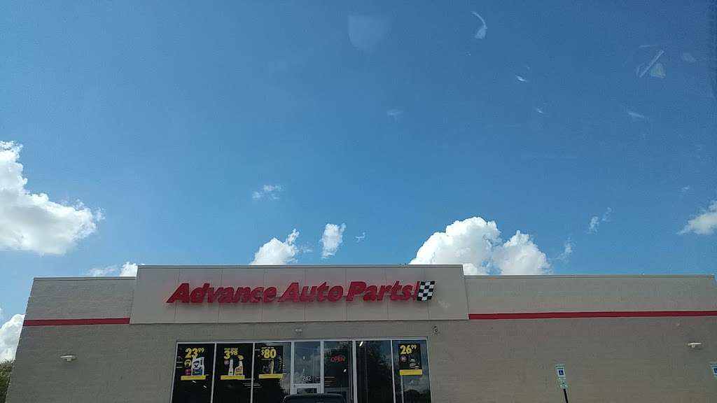 Advance Auto Parts | 242 Broadview Ave, Warrenton, VA 20186, USA | Phone: (540) 905-8956