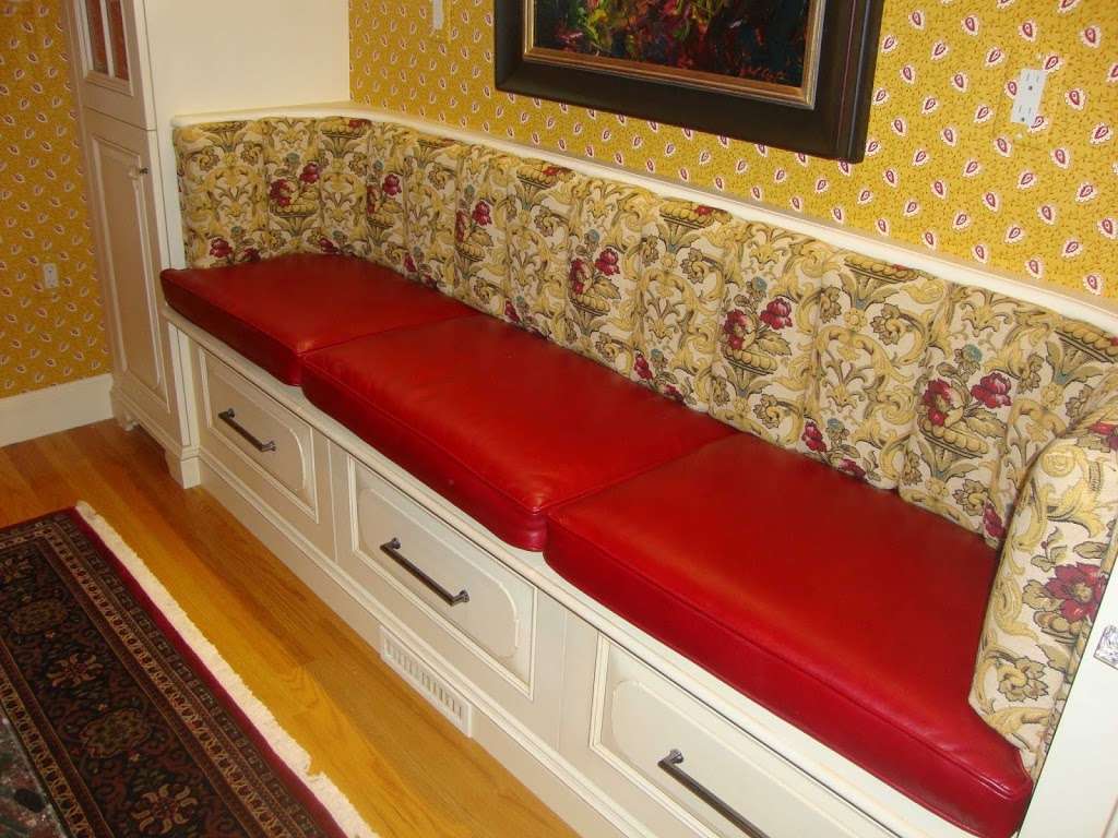 Comfort Upholstery | 150 Franklin St, East Bridgewater, MA 02333, USA | Phone: (781) 447-6255