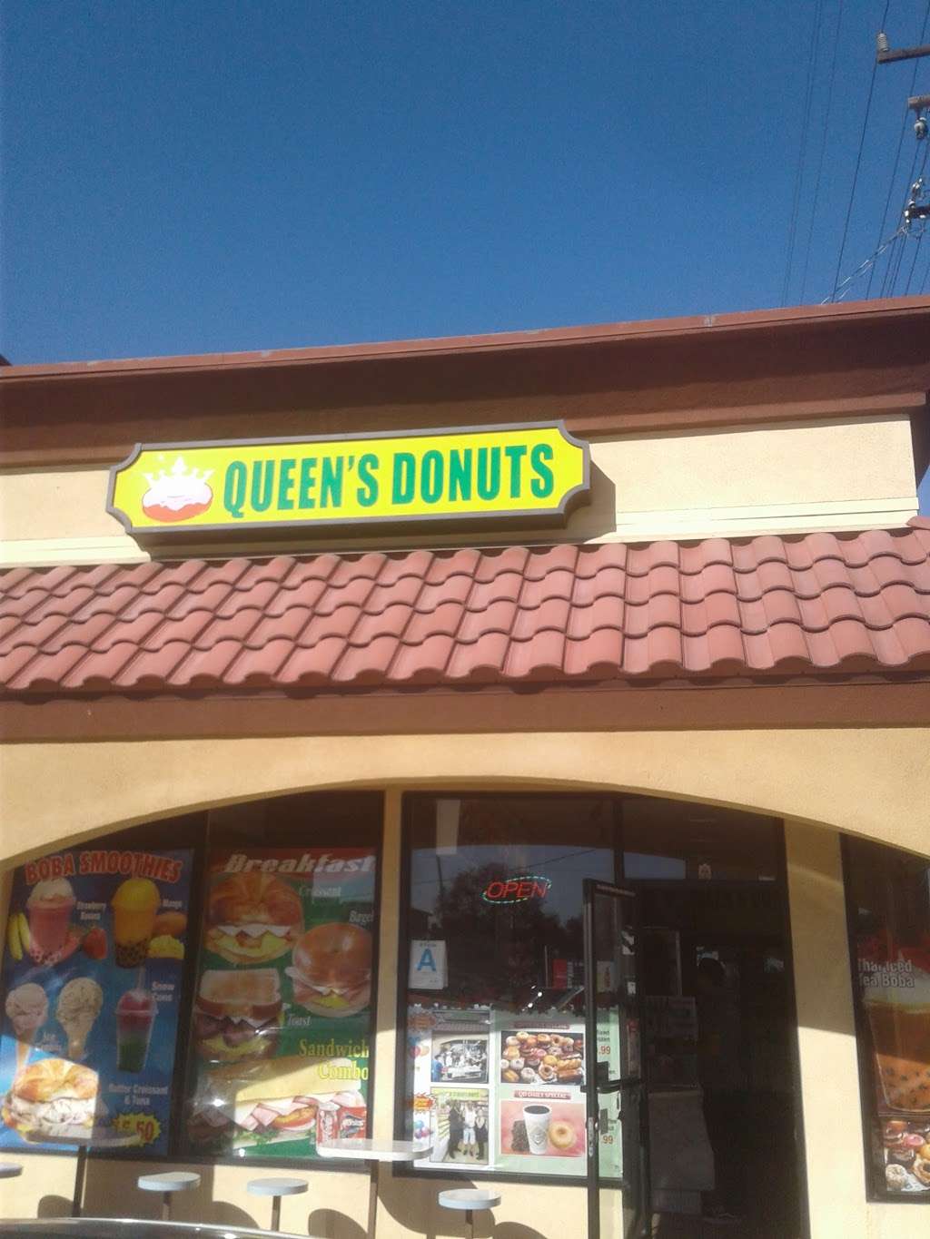 Queens Donuts | 14601 Prairie Ave, Lawndale, CA 90260, USA | Phone: (424) 456-4340