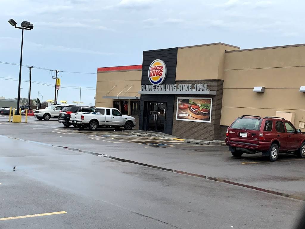 Burger King | 15 S Memorial Dr, Tulsa, OK 74112, USA | Phone: (918) 835-7583