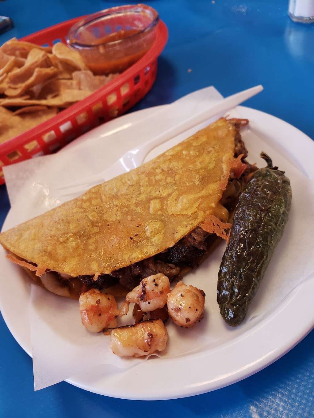 Sr Ozzys Tacos Y Mariscos | 1717 W Southern Ave, Phoenix, AZ 85041, USA | Phone: (602) 677-0284