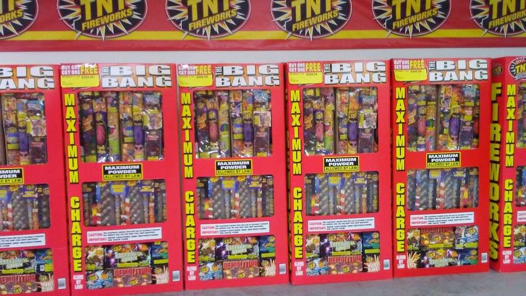 TNT Fireworks Supercenter - Easton | 102 Cedarville Rd, Easton, PA 18042, USA | Phone: (484) 546-0680