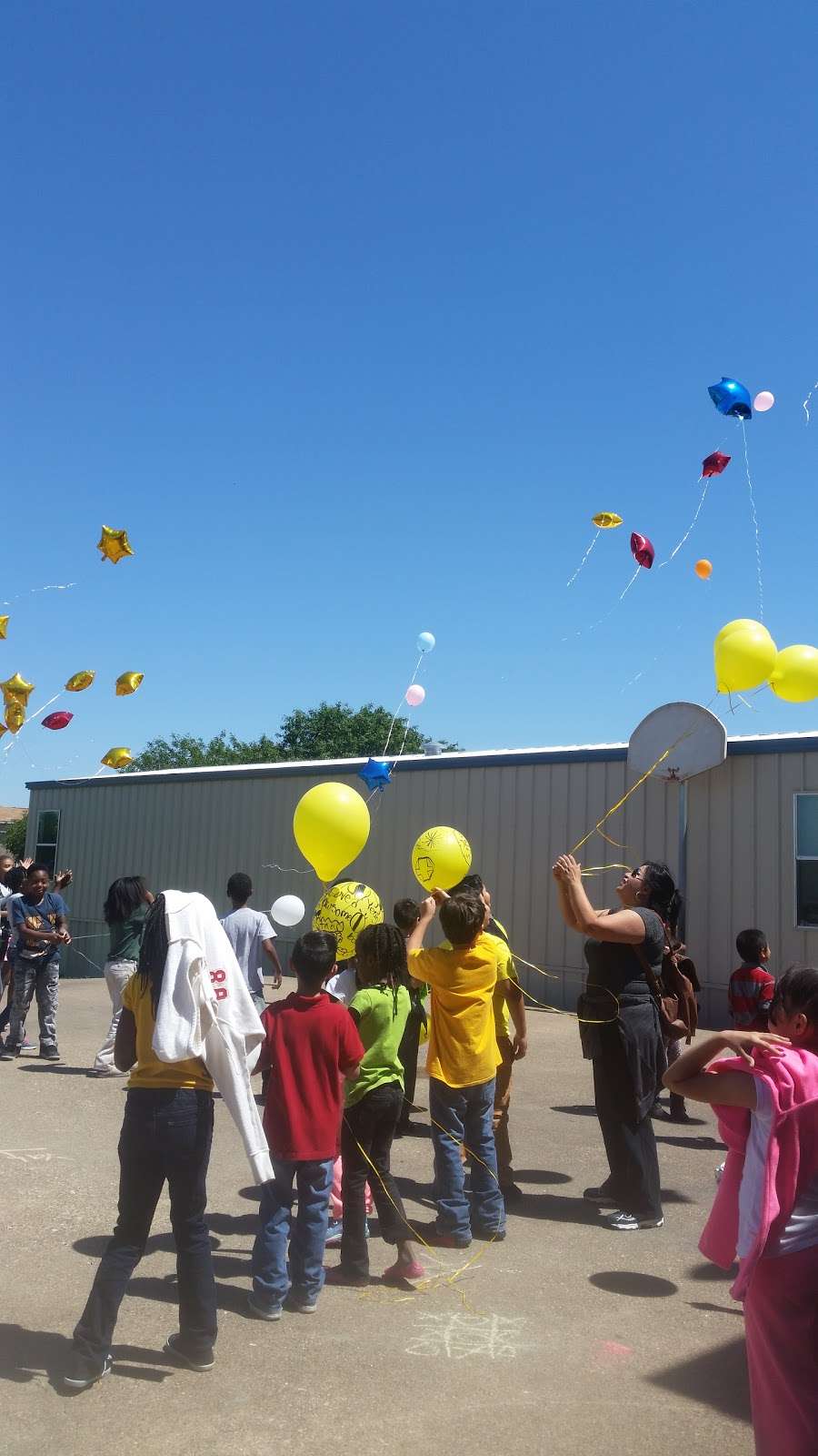 Cockrell Hill Elementary School | 425 S Cockrell Hill Rd, DeSoto, TX 75115, USA | Phone: (972) 230-1692