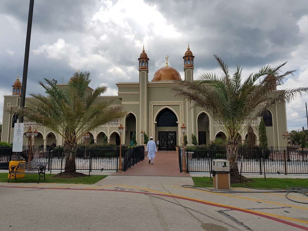 ISGH Maryam Islamic Center - New Territory Masjid | 504 Sartartia Rd, Sugar Land, TX 77479 | Phone: (281) 715-3500