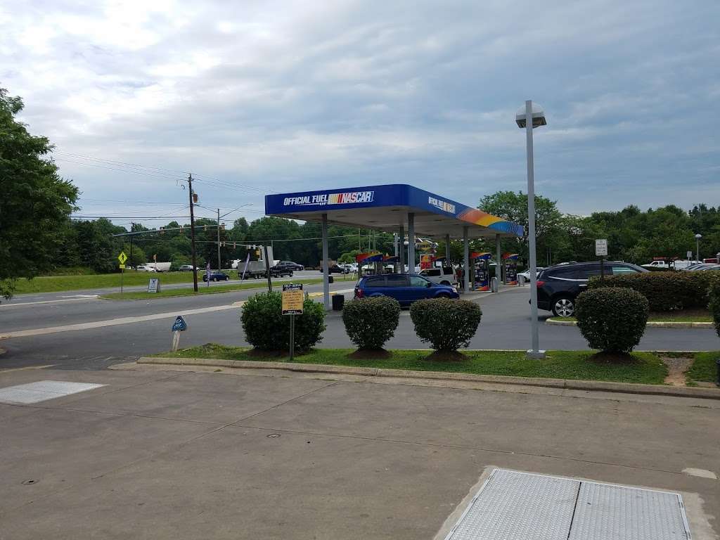 Sunoco Gas Station | 10701 Leesburg Pike, Herndon, VA 20170 | Phone: (703) 757-0887