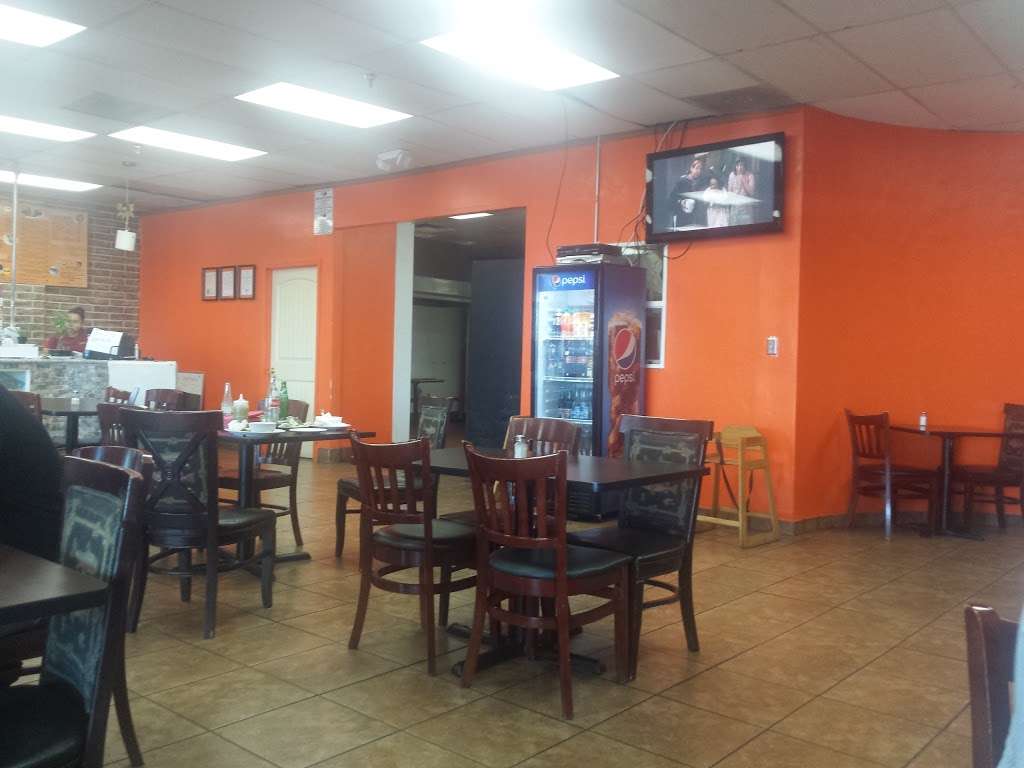 La Villa DF | 8022 N 27th Ave #6302, Phoenix, AZ 85051, USA | Phone: (602) 841-0569