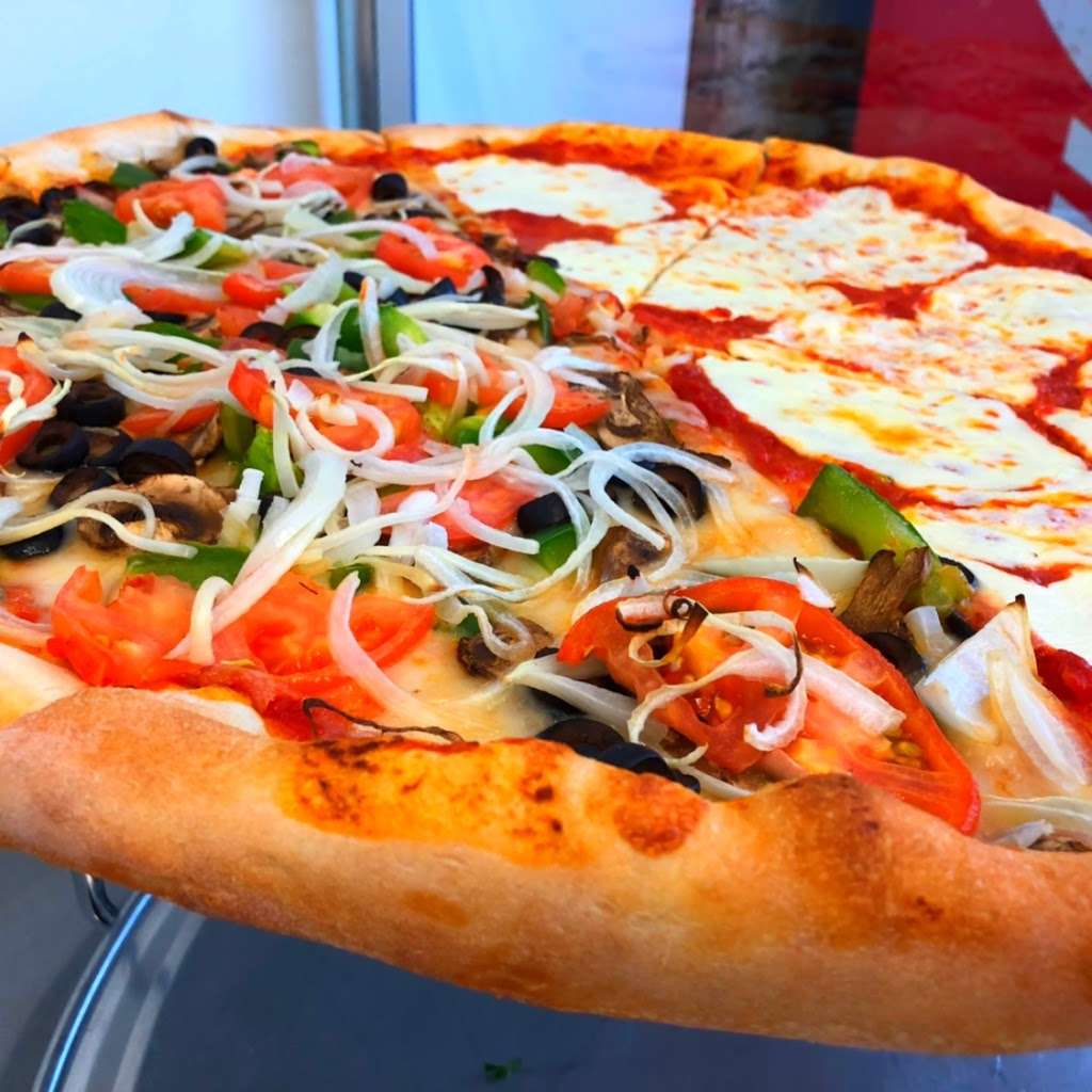 Two Cousins Pizza -Downtown | 155 E King St, Lancaster, PA 17602, USA | Phone: (717) 945-7724