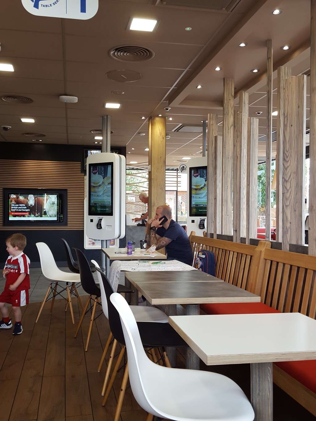 McDonalds | Old Otford Rd, Otford, Sevenoaks TN14 5EG, UK | Phone: 01732 450273