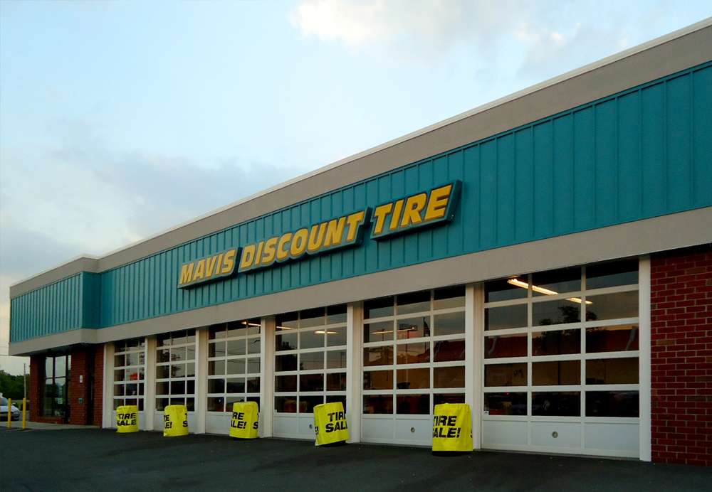 Mavis Discount Tire | 1192 Ben Franklin Hwy West, Douglassville, PA 19518, USA | Phone: (610) 340-1518