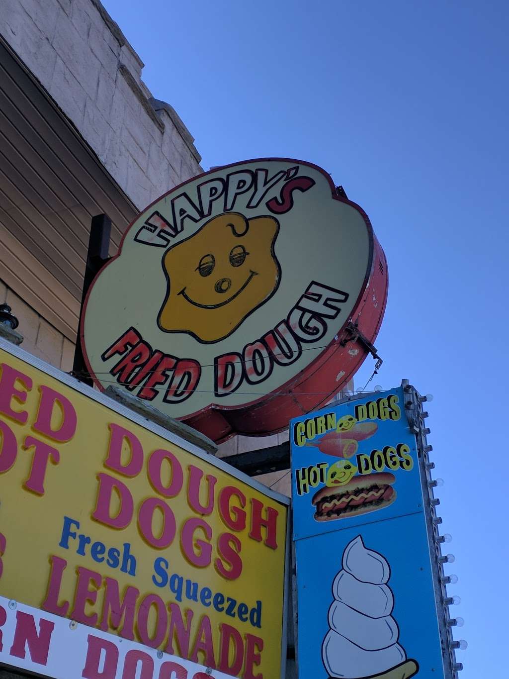 Happys Fried Dough | 14 Broadway, Salisbury, MA 01952, USA