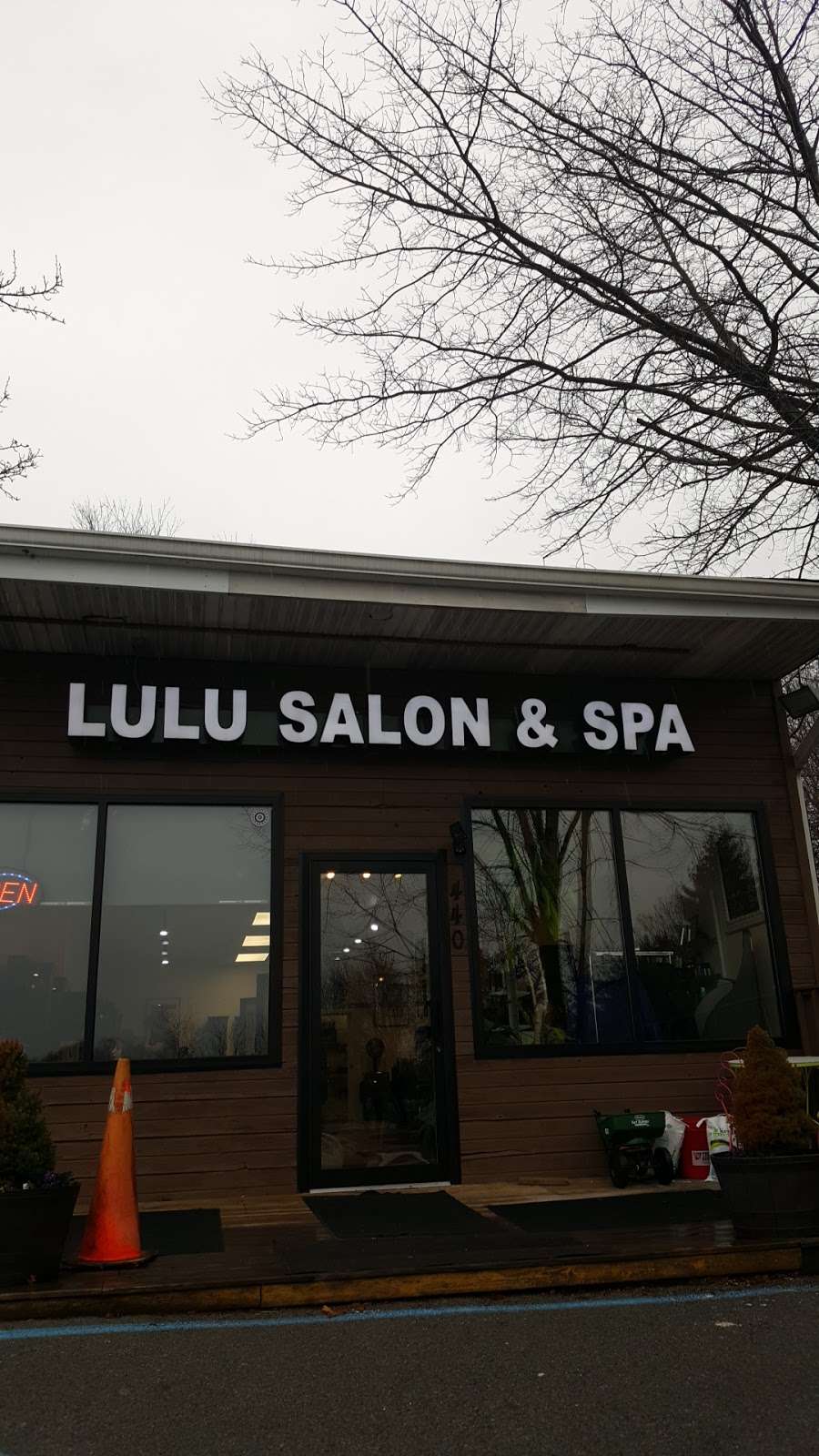 Lulu Salon & Spa | 440 NY-17M, Monroe, NY 10950 | Phone: (845) 837-1713