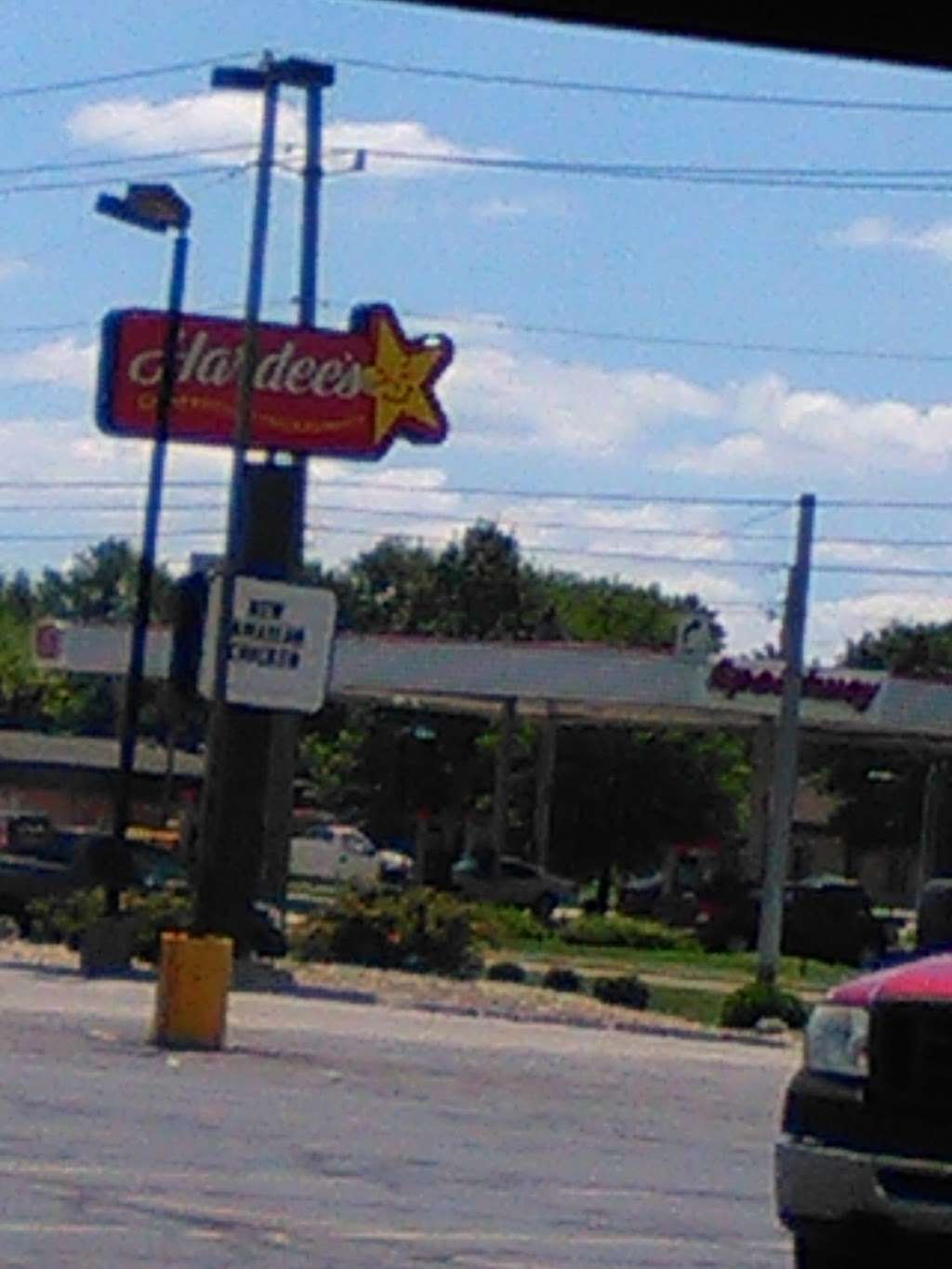 Hardees | 8015 S Meridian St, Indianapolis, IN 46217 | Phone: (317) 881-3414