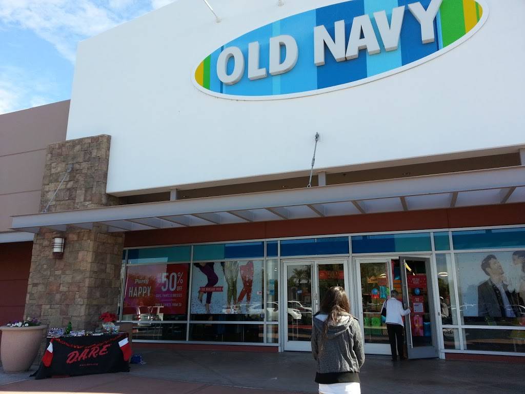 Old Navy | 2725 S Market St, Gilbert, AZ 85295 | Phone: (480) 899-9272