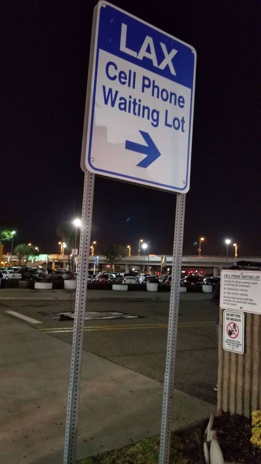 LAX Cell Phone Waiting Lot | Los Angeles, CA 90045