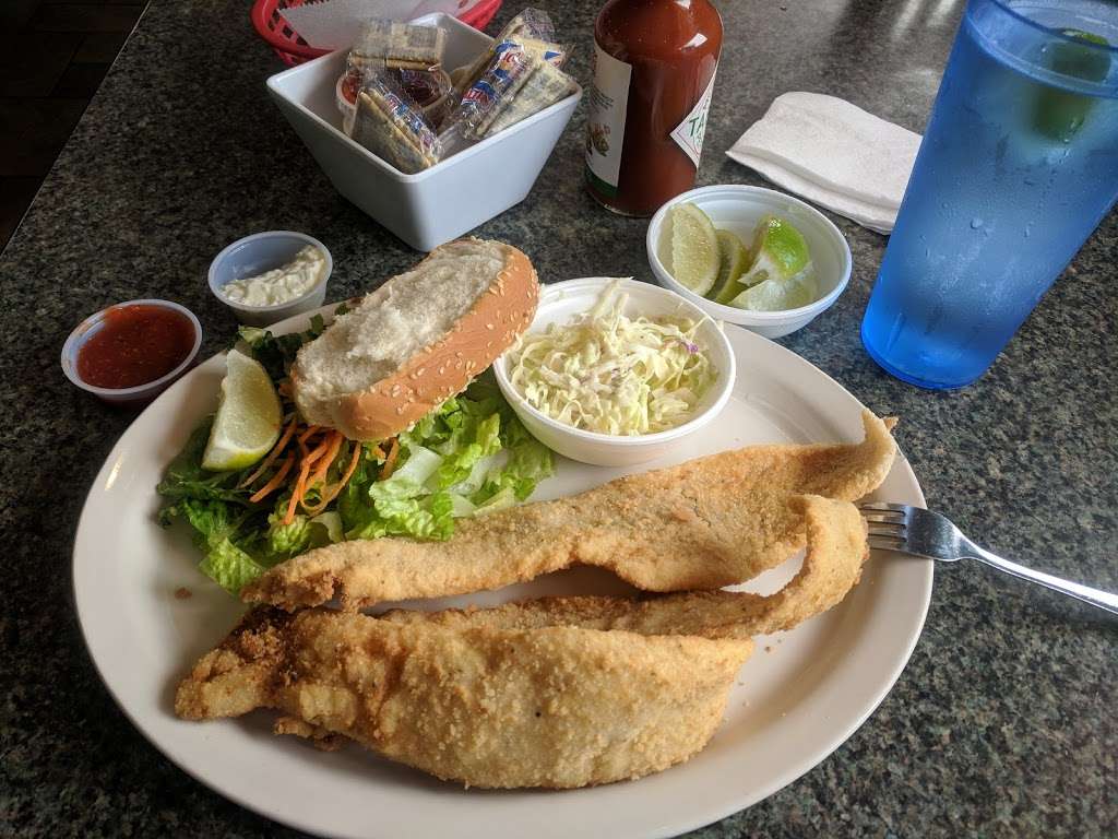 La Playa Seafood | 3343 West Ave, San Antonio, TX 78213, USA | Phone: (210) 340-0087